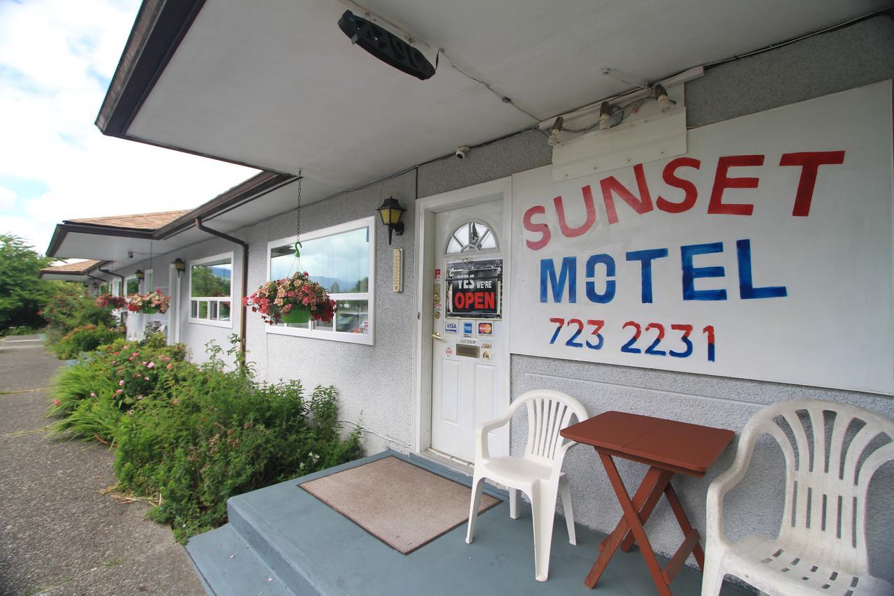 Sunset Motel Port Alberni Exterior photo
