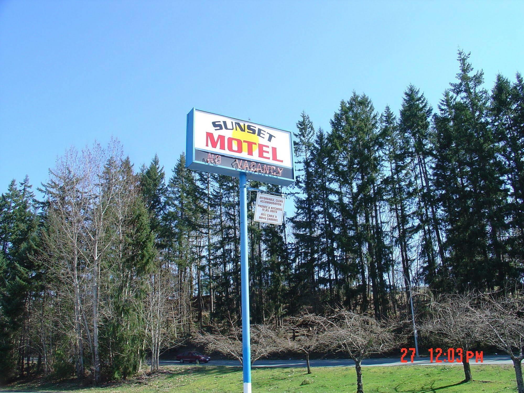 Sunset Motel Port Alberni Exterior photo
